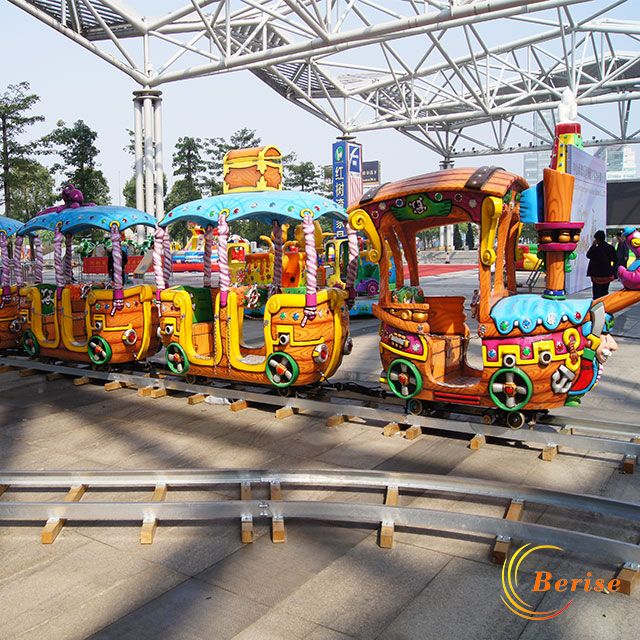 Classical Pirate Track Train Children Games