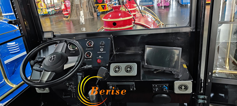 柴油大火车仪表盘