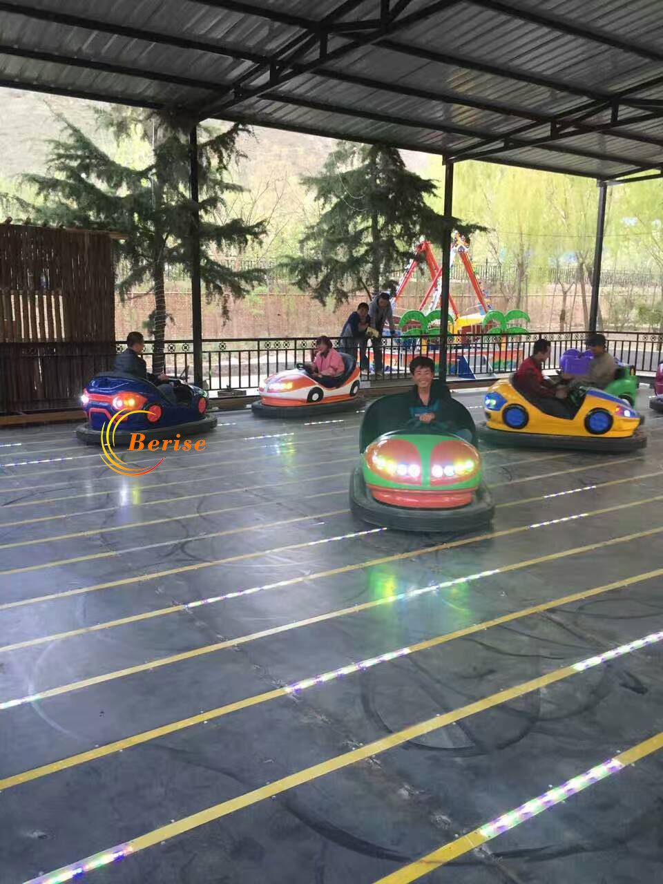 地网碰碰车场地2