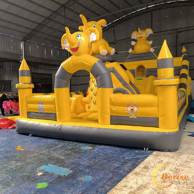 Funny Kiddie Games Inflatable Castle