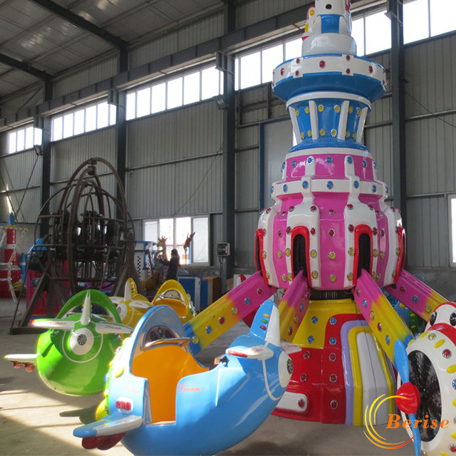 self-control spaceship rides