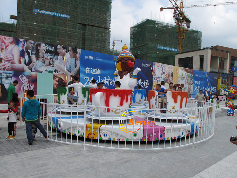 咖啡杯客户场地-2