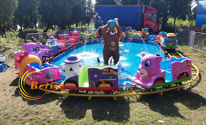喷泉动物火车-2