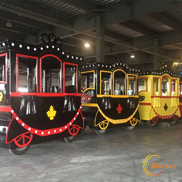 Knight Trackless Train