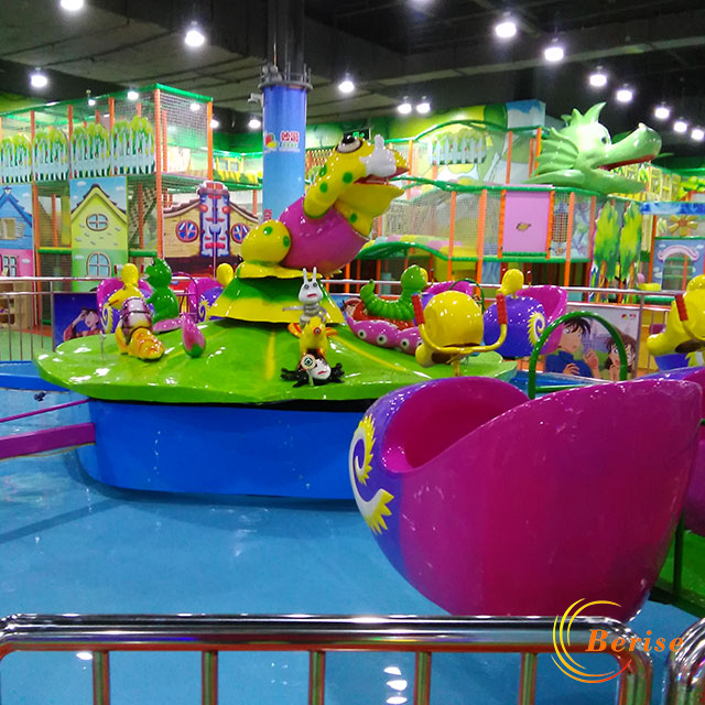 Snail Attacking Rides
